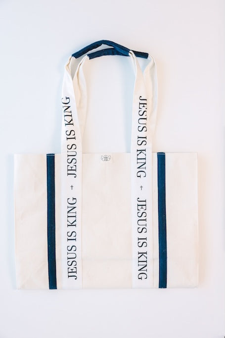 Jesus is King Christmas Tote