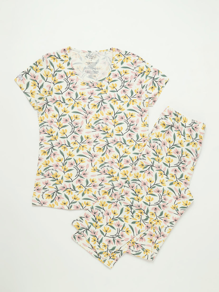 Consider the Lilies Women's PJ Relaxed Set Cotton