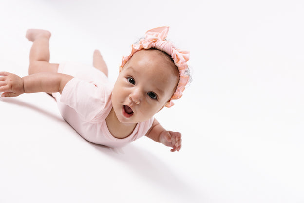 Baby Pink Prayer Pocket Bodysuit | Short Sleeve