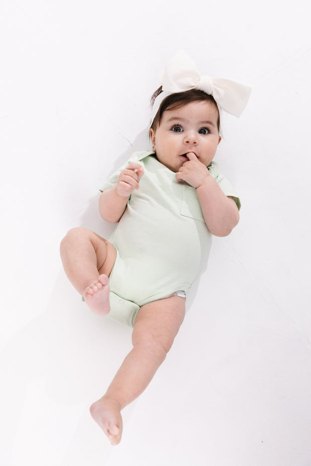 Baby Pistachio Prayer Pocket Bodysuit | Short Sleeve