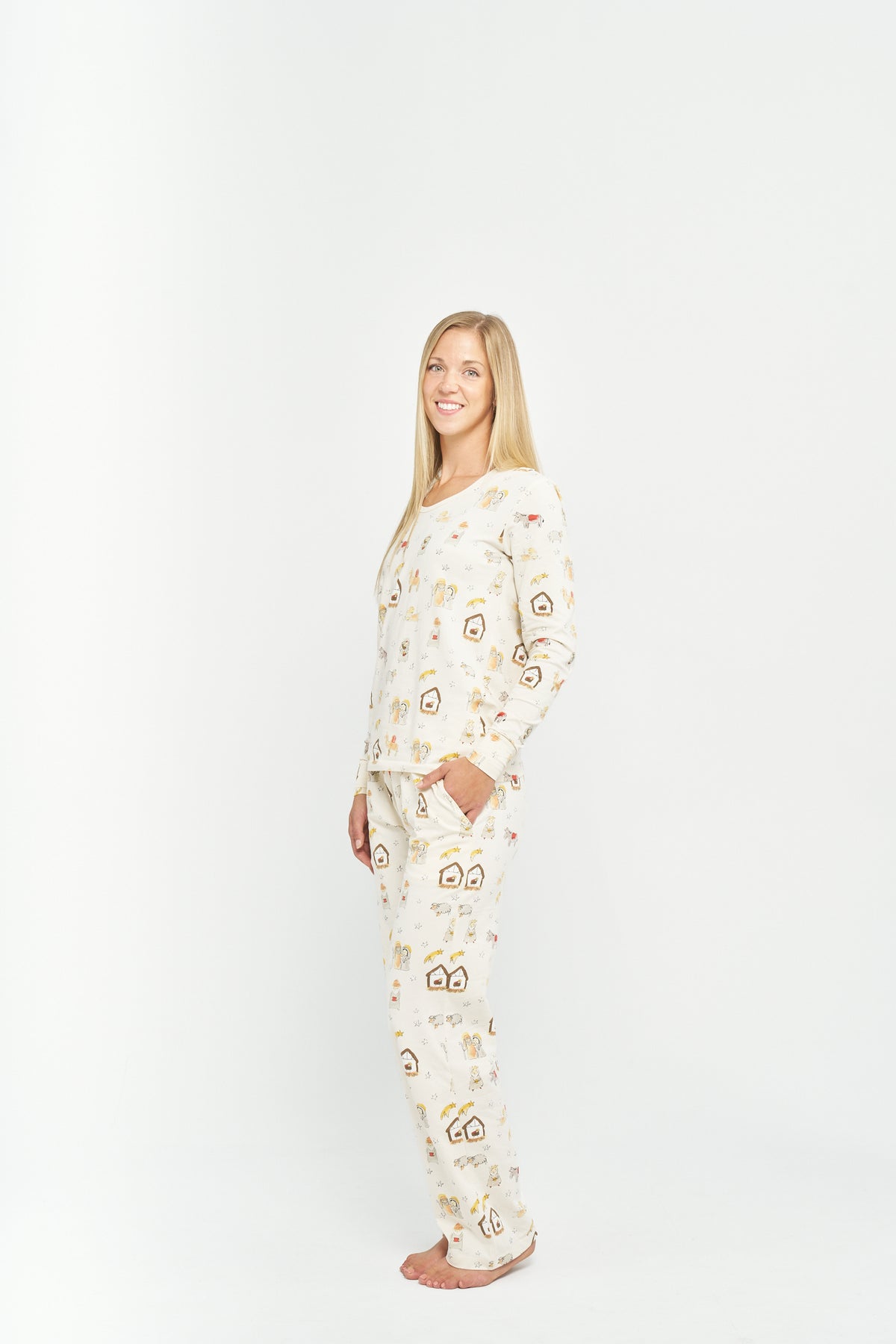 Away in a Manger Christmas Women's PJ Set Cotton