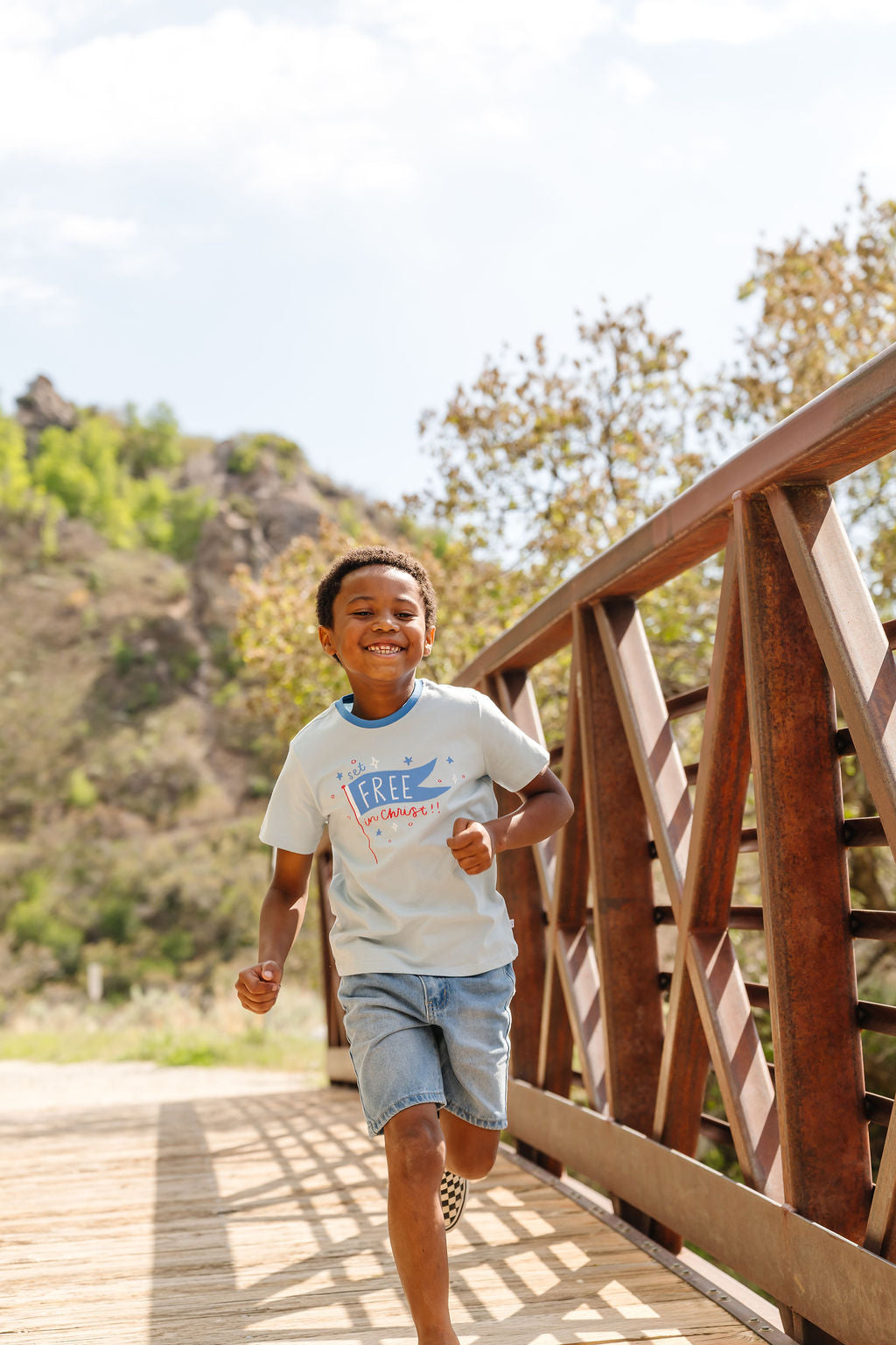 Kids Set Free in Christ T-Shirt Cotton | Short Sleeve