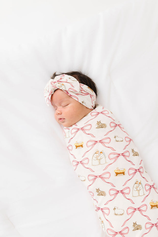 Let Us Adore Him Swaddle Bamboo