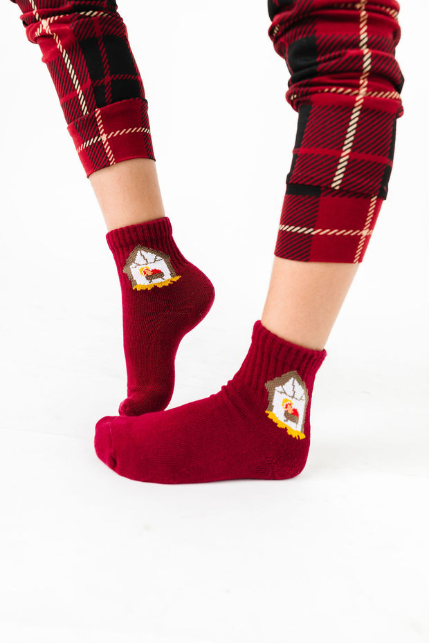Away in a Manger Quarter Socks