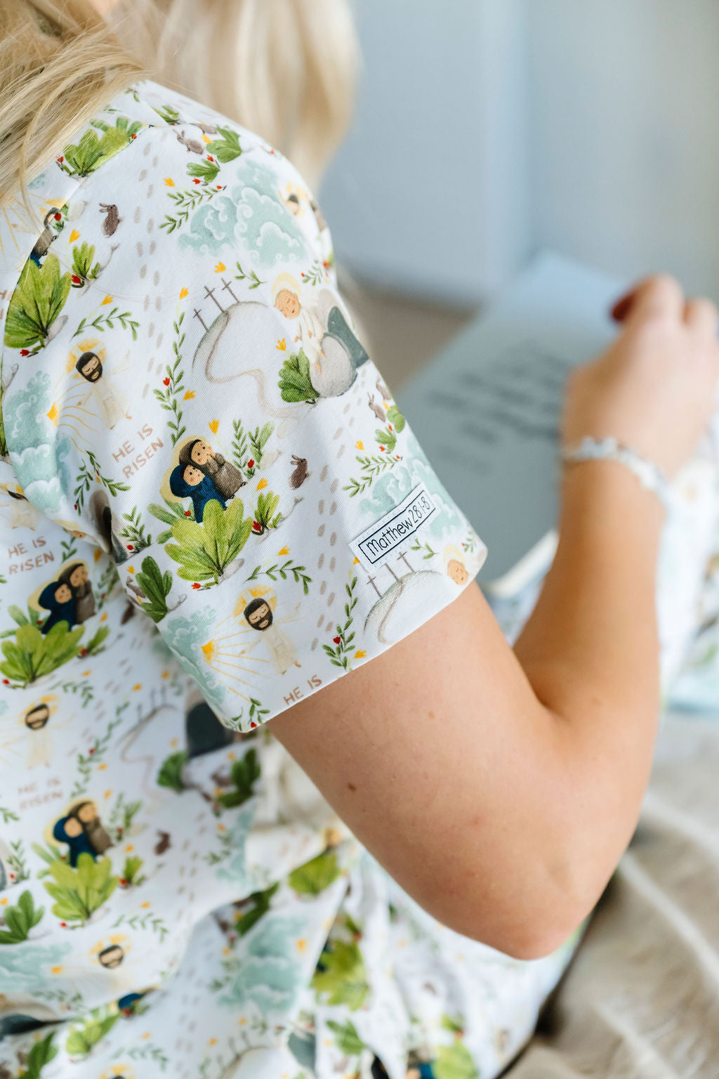 He is Risen Women's PJ Short Sleeve Jogger Set